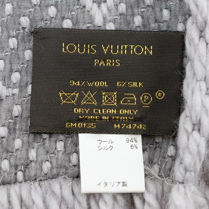 【日本直送】ルイ・ヴィトン LOUIS VUITTON エシャルプ・ロゴマニア マフラー マフラー M74742 ウール ユニセックス【中古】