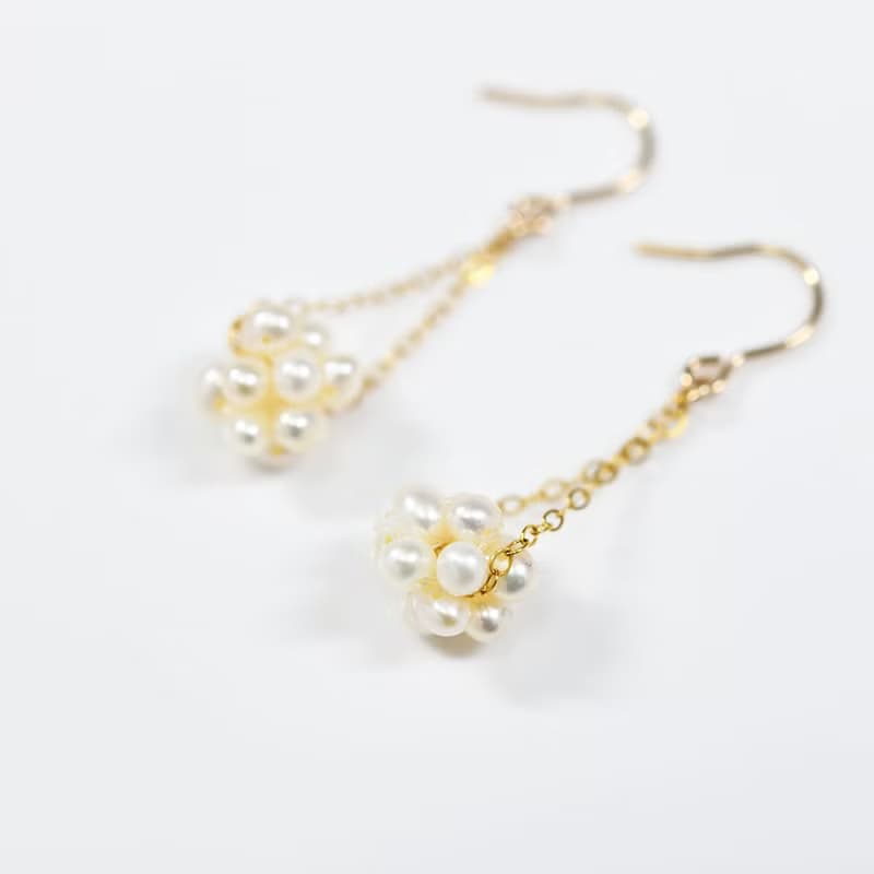月のしずく pearl ballのチェーンピアス イヤリング変更可 6月誕生石