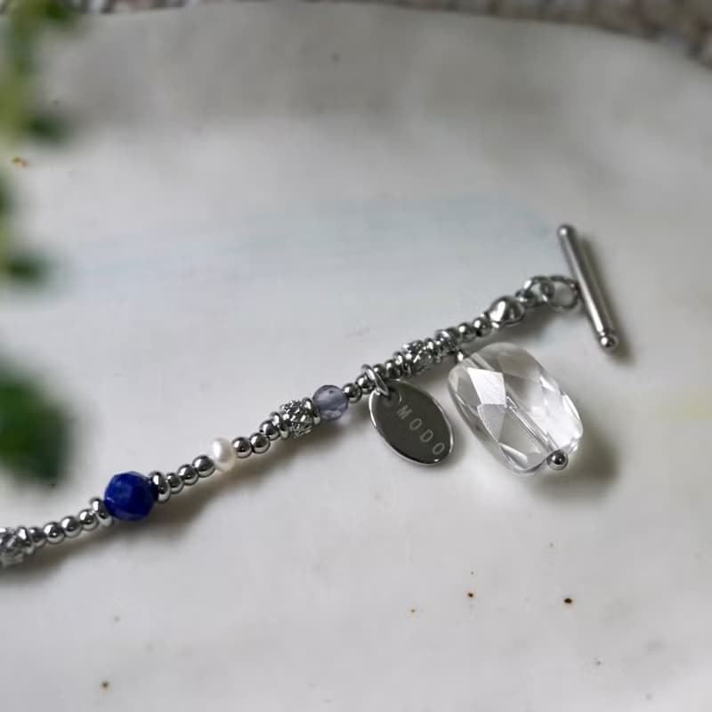 ll 水鏡藍夢 ll  白水晶 菫青石 青金石 淡水珍珠 手鍊 BR-00033