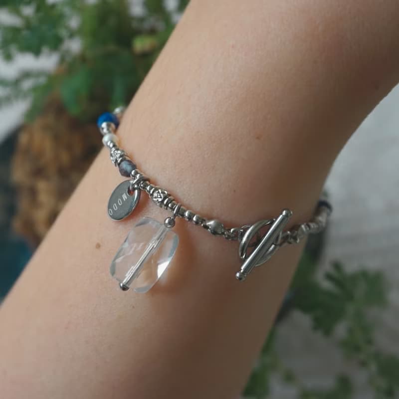 ll 水鏡藍夢 ll  白水晶 菫青石 青金石 淡水珍珠 手鍊 BR-00033