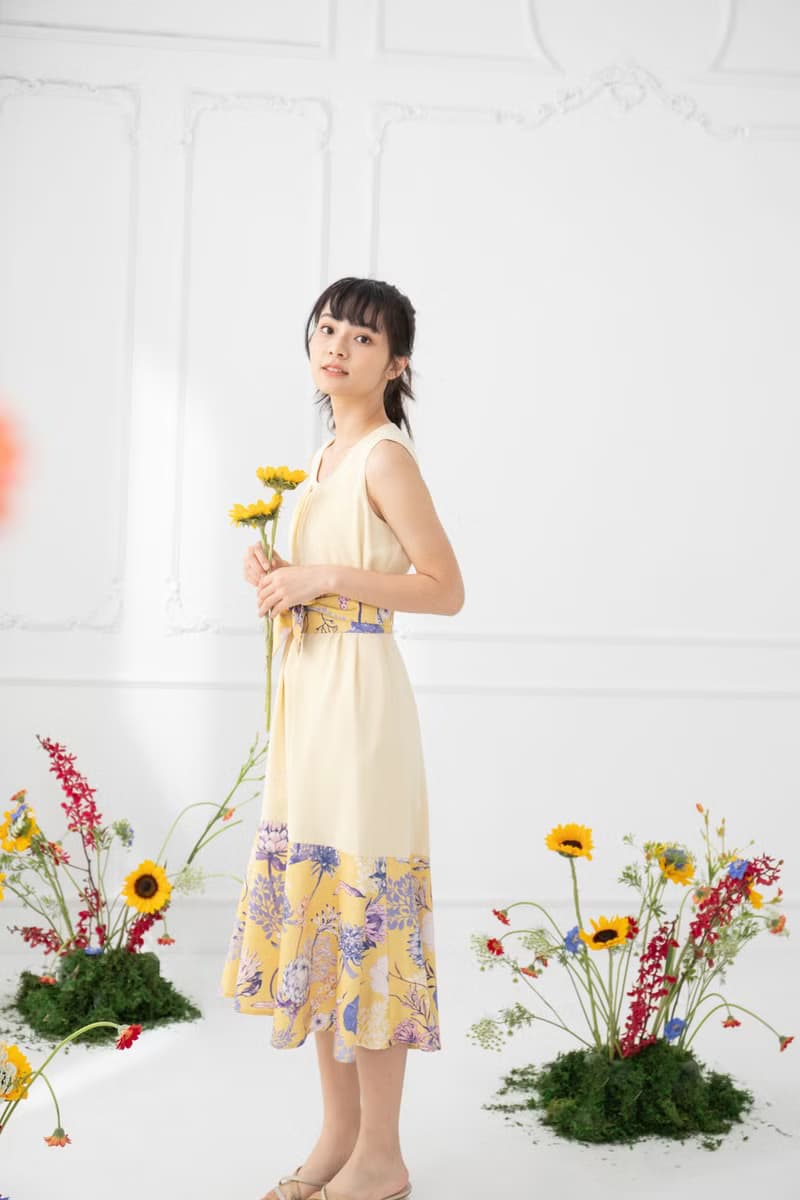 【波麗印花】無袖款 美人魚尾長裙洋裝 皇后黃 附印花腰帶