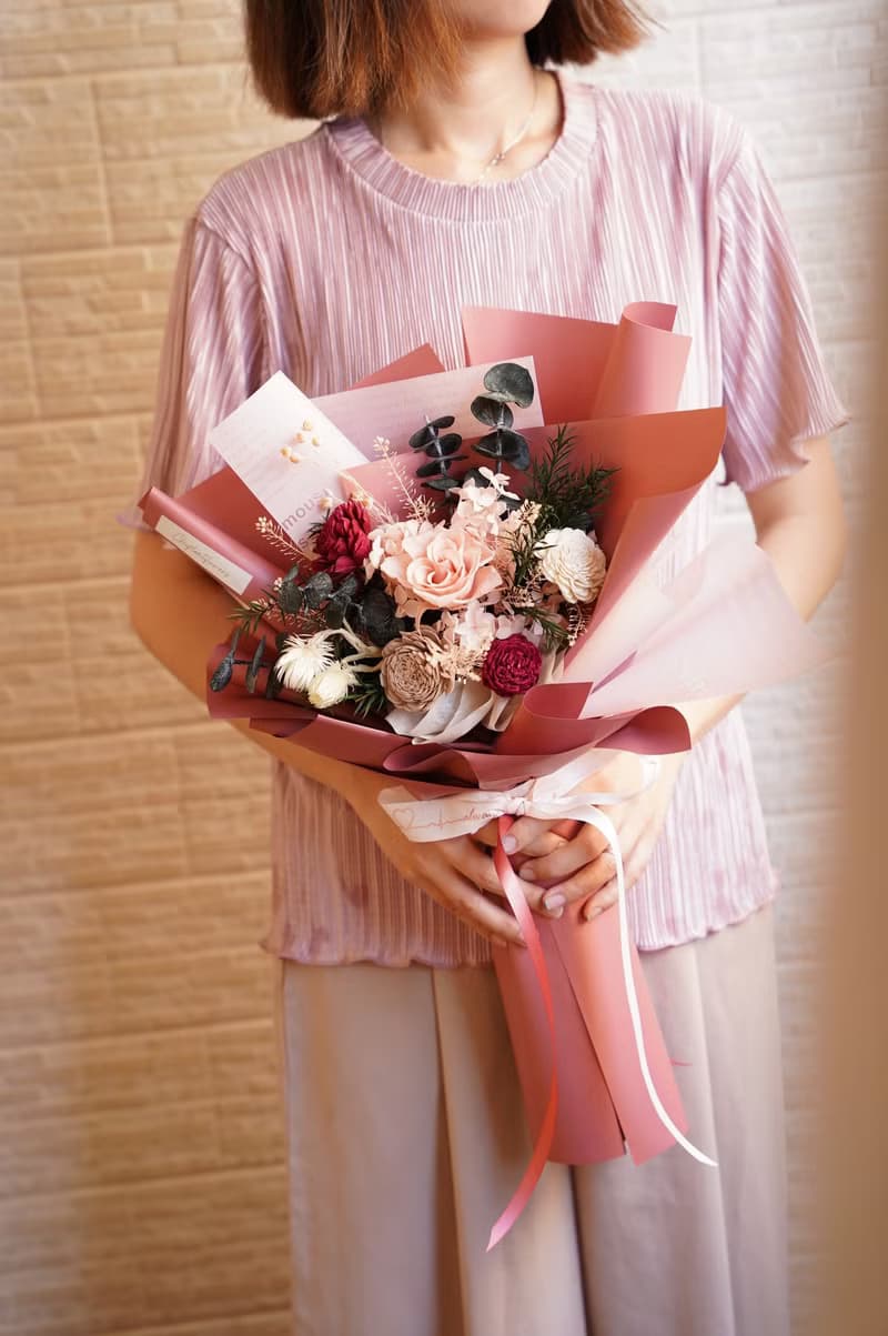 【竒花】俄羅斯紅永生花束 畢業 生日禮物 永生乾燥花 告白