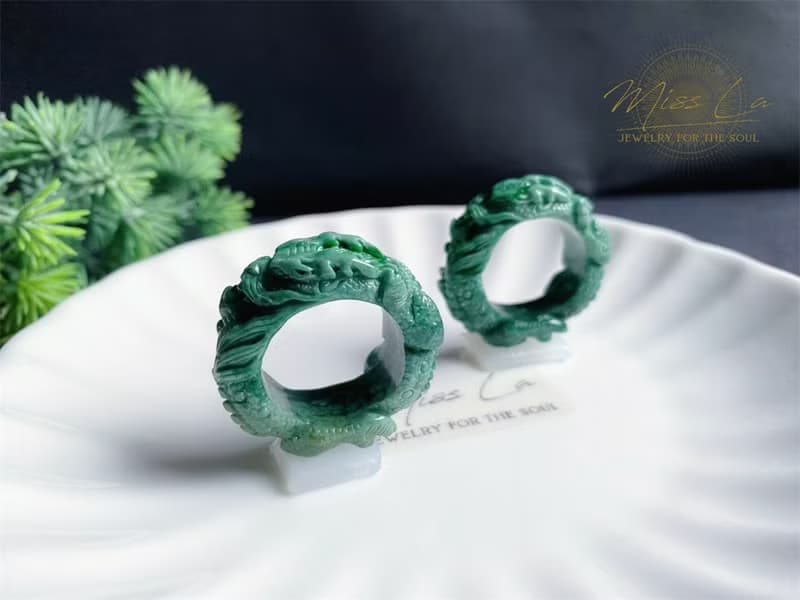 天然翡翠 手工龍戒 危地馬拉 雕刻戒指 內徑20.2mm 招財霸王 ring
