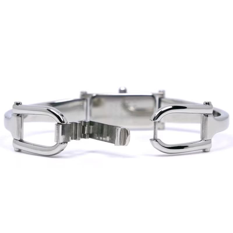 【日本直送】グッチ GUCCI 腕時計 1500L SS クオーツ アナログ表示 黒文字盤 レディース【中古】