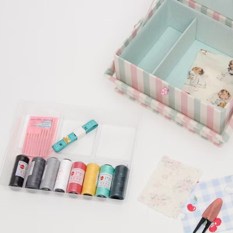 Vintage stripe sewing kit M Storage box