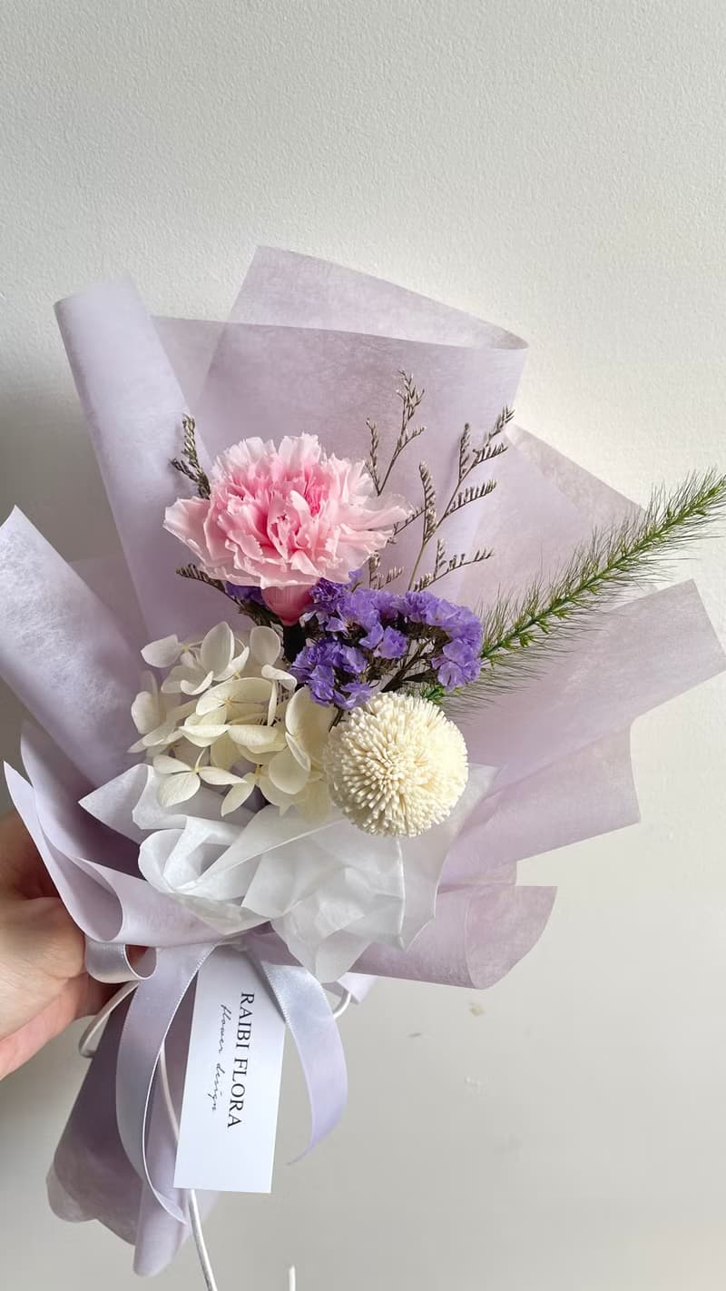 母親節永生康乃馨花束 永生康乃馨 乾燥花 母親節花束 送禮