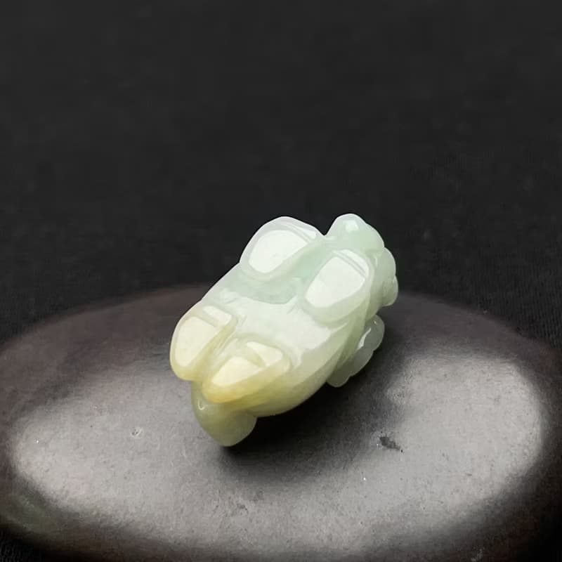 【吉祥‧長壽】冰綠翡翠龍龜小擺飾 | 天然緬甸玉翡翠A貨|送禮