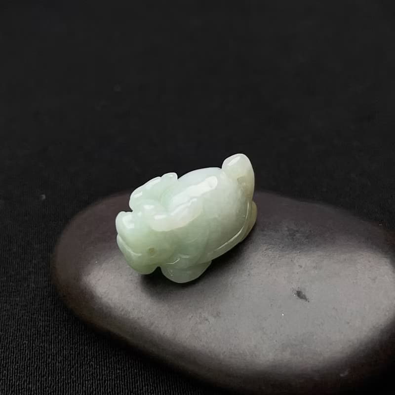 【吉祥‧長壽】冰綠翡翠龍龜小擺飾 | 天然緬甸玉翡翠A貨|送禮