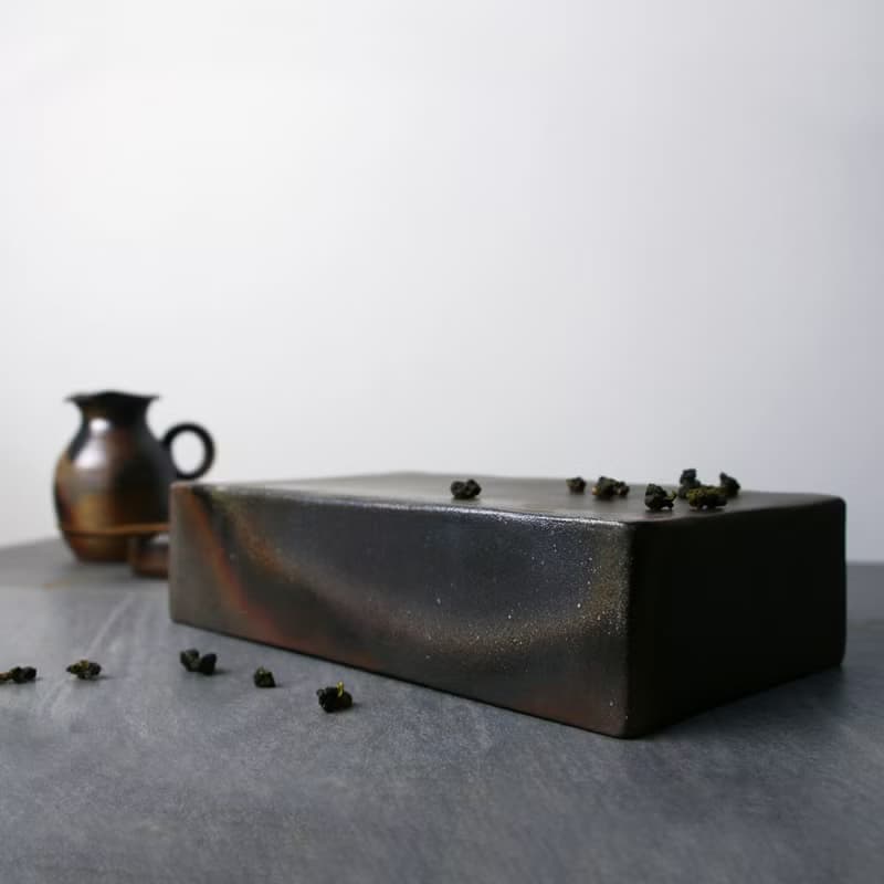 方磚壺承無孔 新彩燒 柴燒陶藝 手作作品 茶盤 | 陳威恩作品