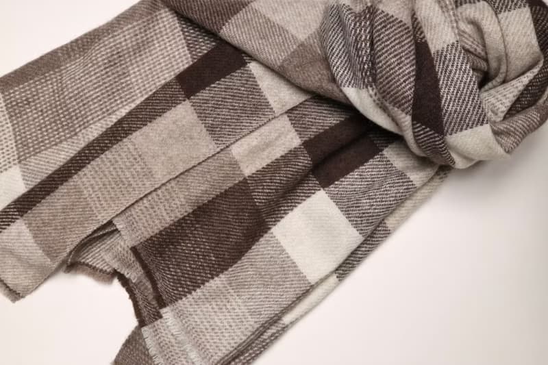 【預購】喀什米爾純氂牛絨手工柔軟厚織圍巾披肩日系格紋保暖蓬鬆