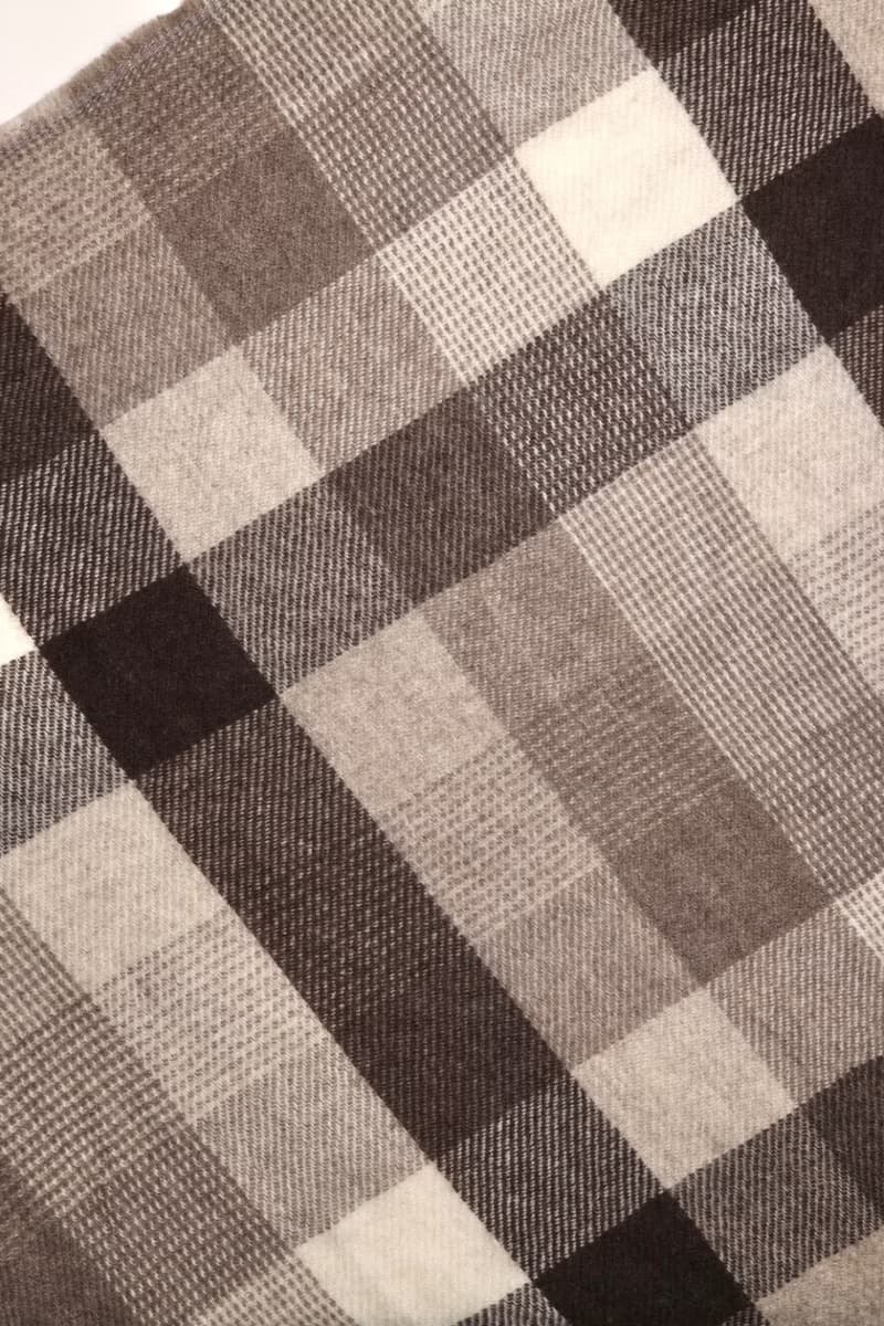 【預購】喀什米爾純氂牛絨手工柔軟厚織圍巾披肩日系格紋保暖蓬鬆