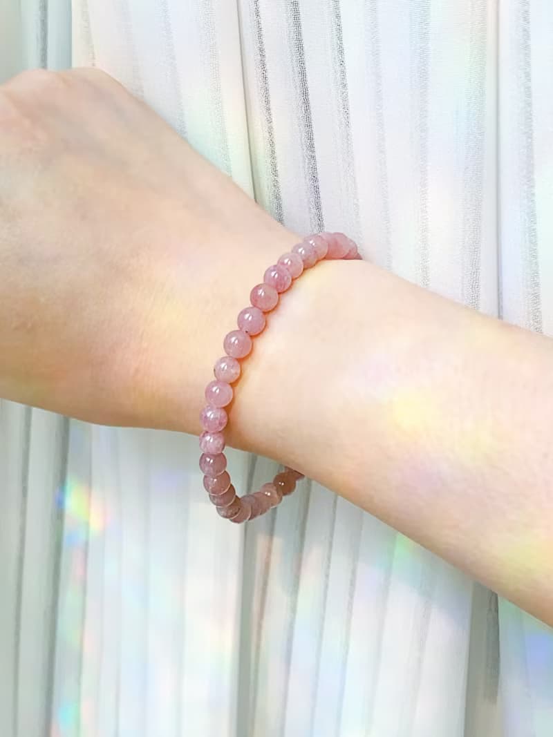 芋香紫馬粉手串||粉水晶/馬達加斯加粉水晶