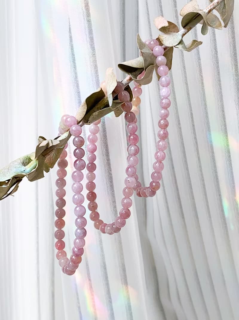 芋香紫馬粉手串||粉水晶/馬達加斯加粉水晶