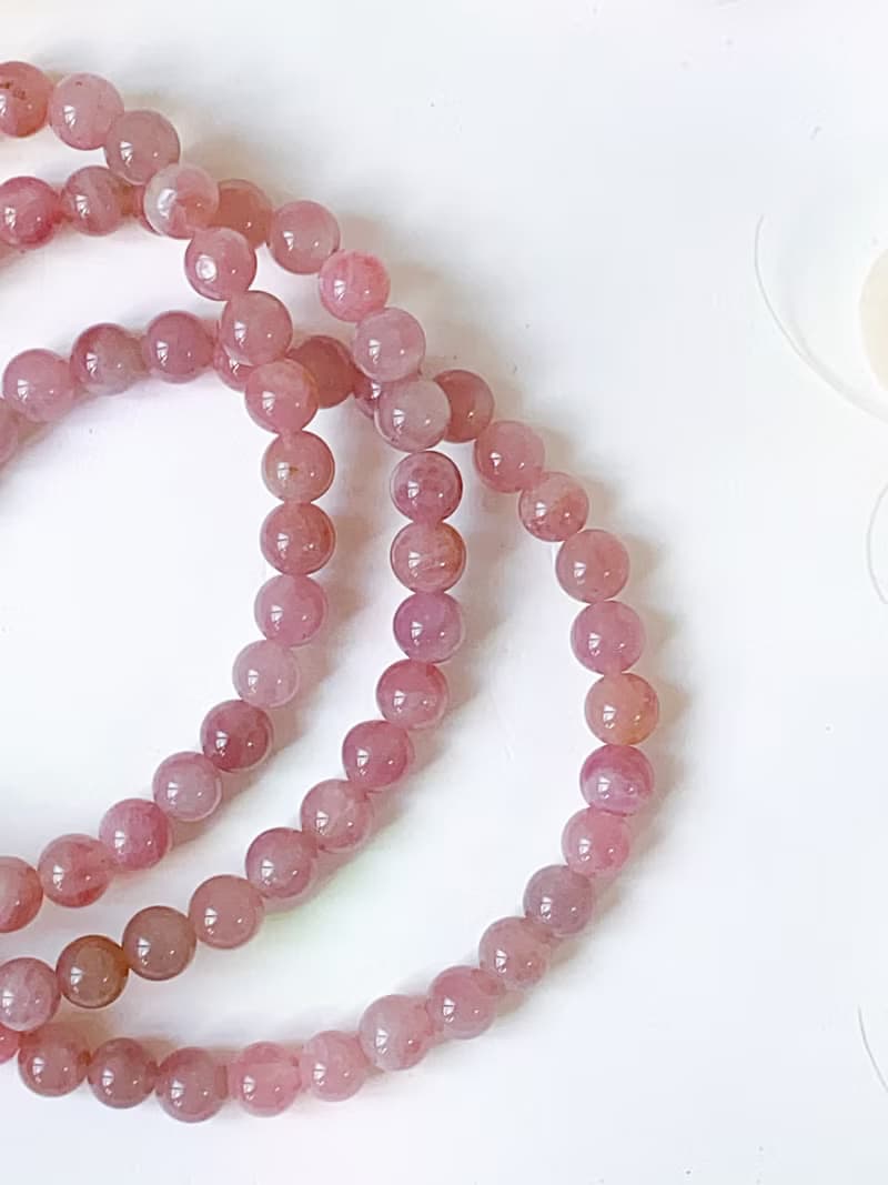 芋香紫馬粉手串||粉水晶/馬達加斯加粉水晶