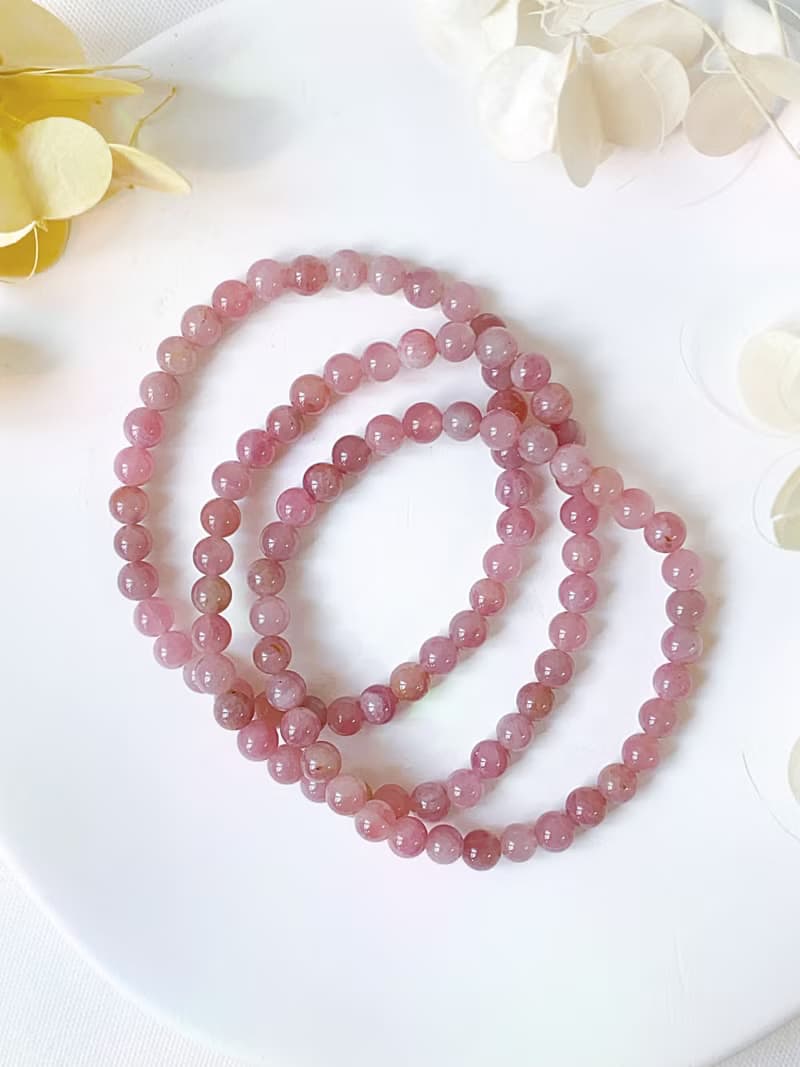 芋香紫馬粉手串||粉水晶/馬達加斯加粉水晶