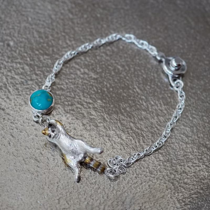 爪をひっかけた三毛猫ブレスレット ターコイズ