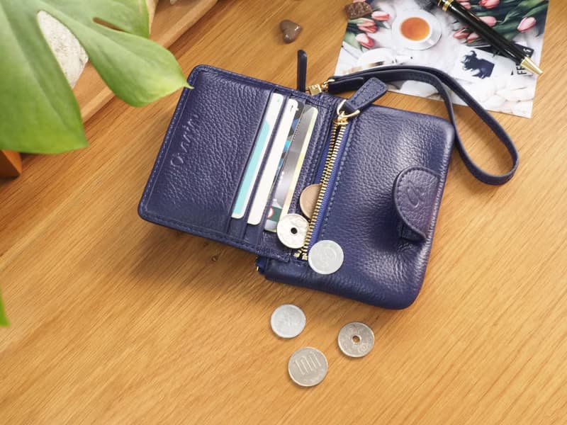 Mary (indigo) : Mini wallet, short wallet, cow leather, Blue , Zip pouch