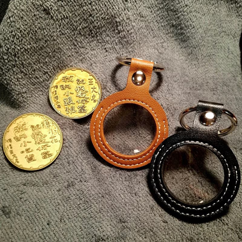 戀愛幣 @999純銀手工紀念箔幣 × 銅版雷雕鑰匙圈