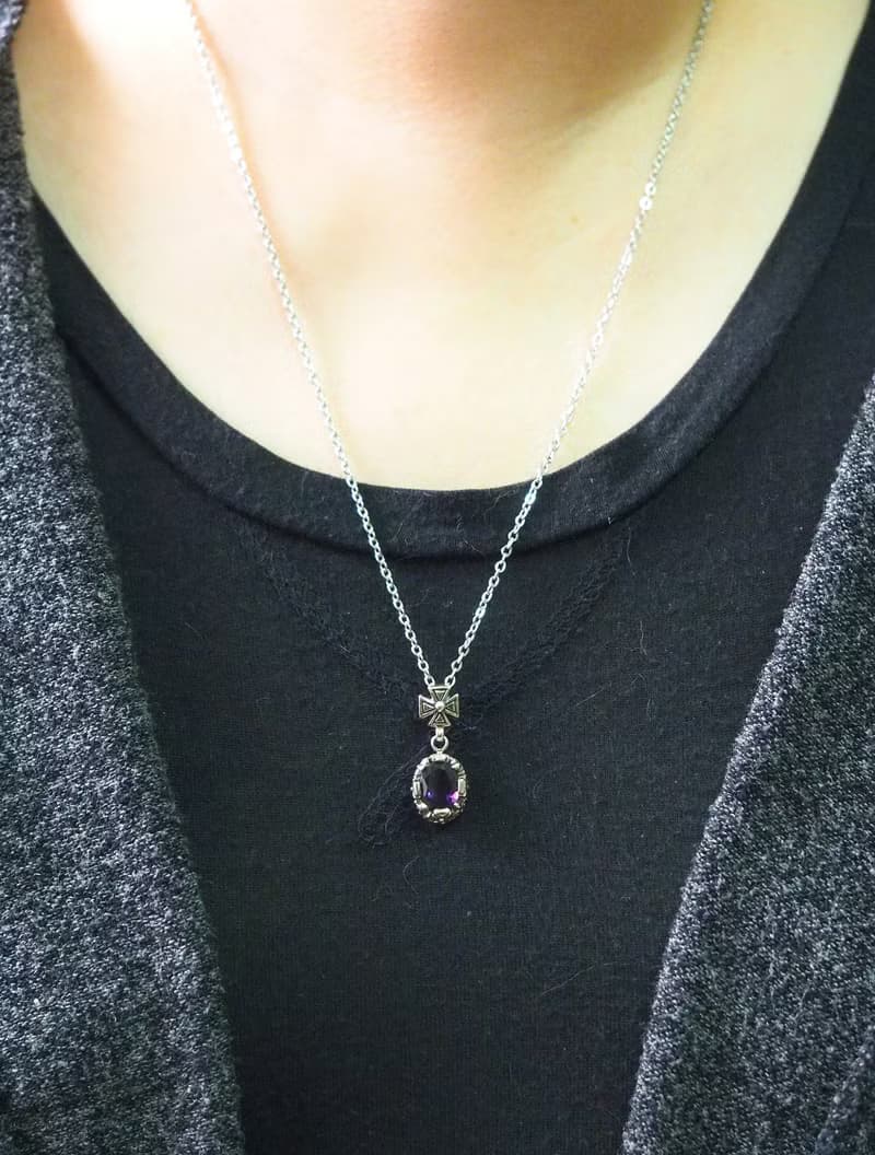 925純銀飾 歐風晶鑽皇冠項鍊墜飾 中古世紀貴族騎士 歌德風