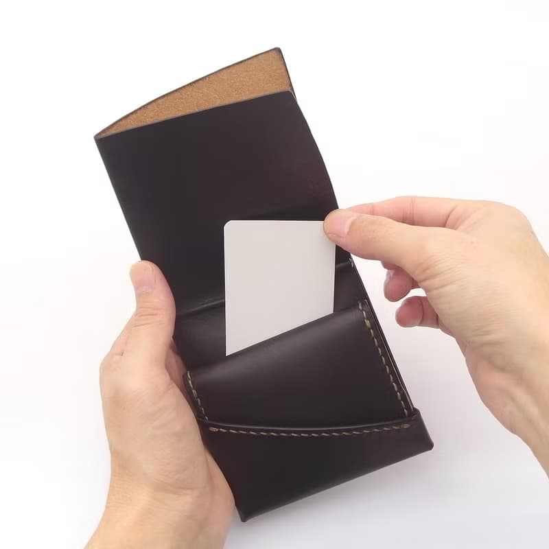 【ミニ財布】革 ログウッド染め 草木染め 右利き 手縫い 手染め 手作り【chotof/ちょとふ】
