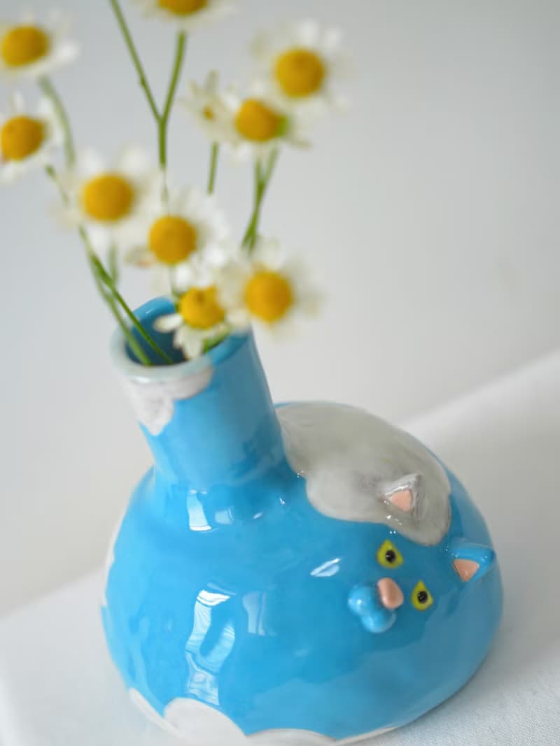 花の器皿•雲朵貓花器 陶作 【僅一個】