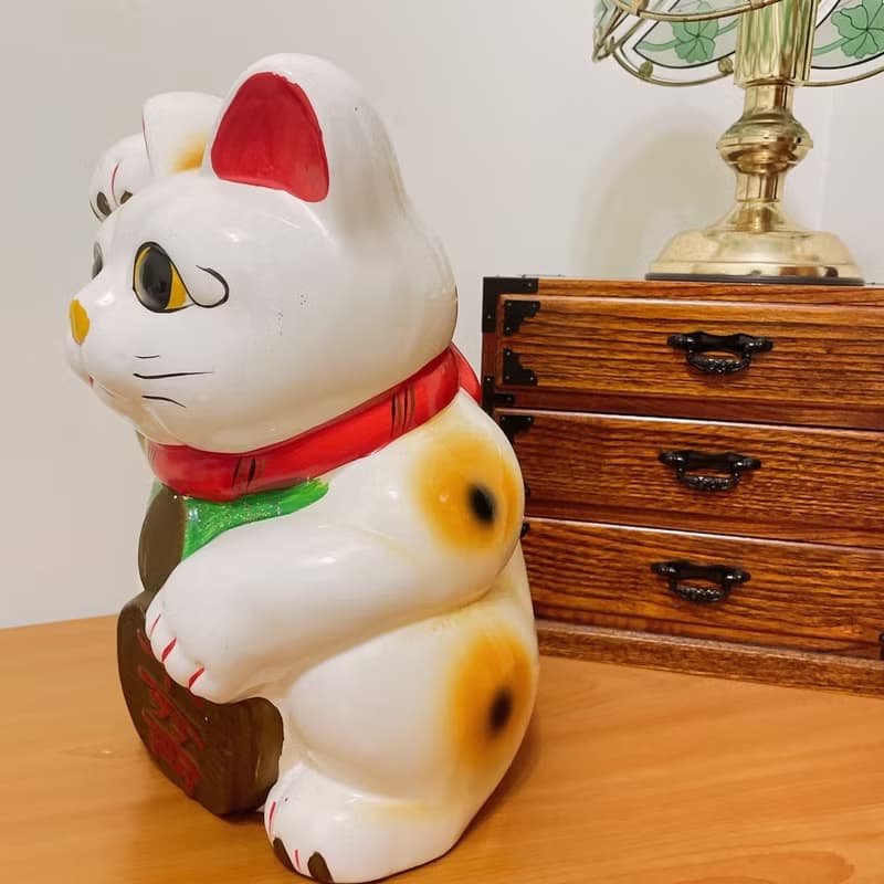 早期大型招財貓存錢筒