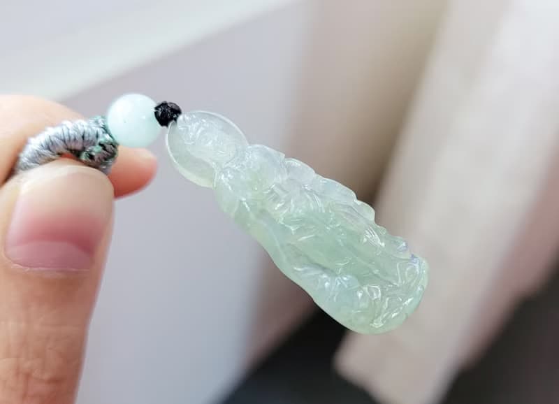 【親翠】天然翡翠 冰透睛精緻美型男相站觀音項鍊 佛系 觀音