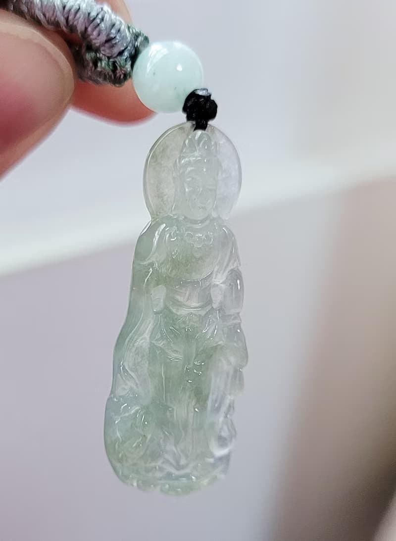 【親翠】天然翡翠 冰透睛精緻美型男相站觀音項鍊 佛系 觀音