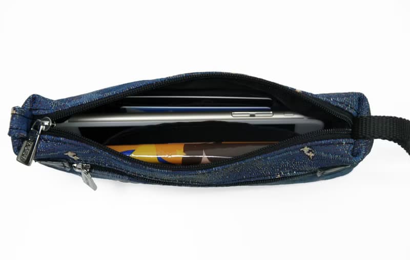 多功能手拿包  手機袋  防潑水  /  平織緹花 復古牡丹