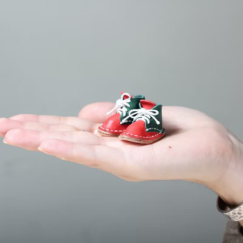 【穎川手創】🎄聖誕節限定迷你小鞋吊飾🎄聖誕禮物/交換禮物/鑰匙圈/Christmas gift