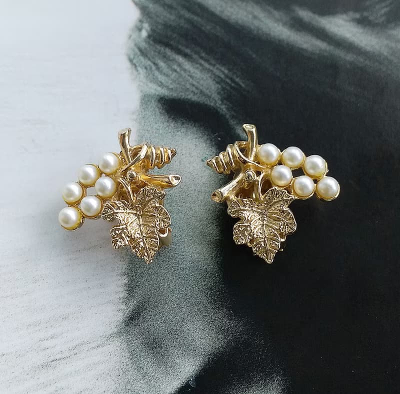 Vintage Jewelry 西洋古董飾品 氣質優雅 葡萄藤 仿珠 夾式耳環