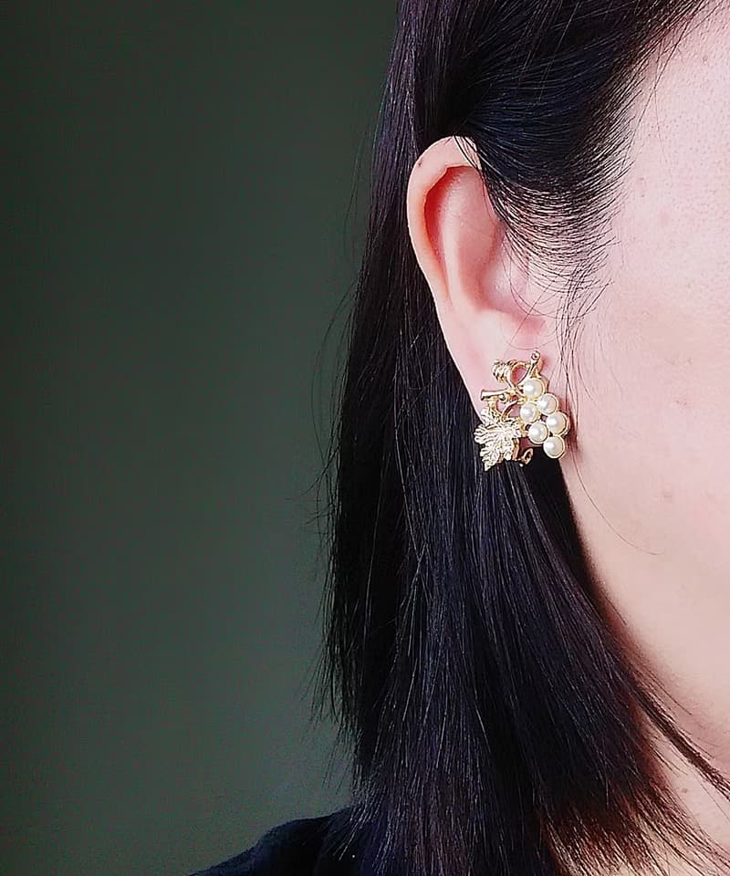 Vintage Jewelry 西洋古董飾品 氣質優雅 葡萄藤 仿珠 夾式耳環