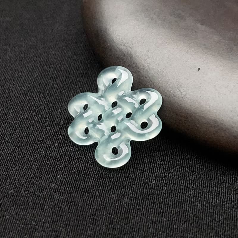 高冰綠翡翠吉祥結 | 天然緬甸玉翡翠A貨