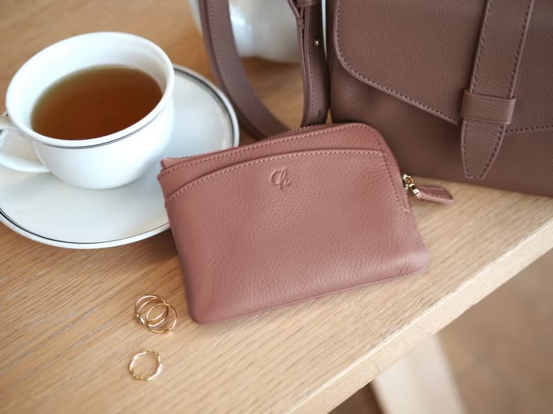 LoLa (Tea rose): Short zip wallet, Short wallet, cow leather, Nude pink