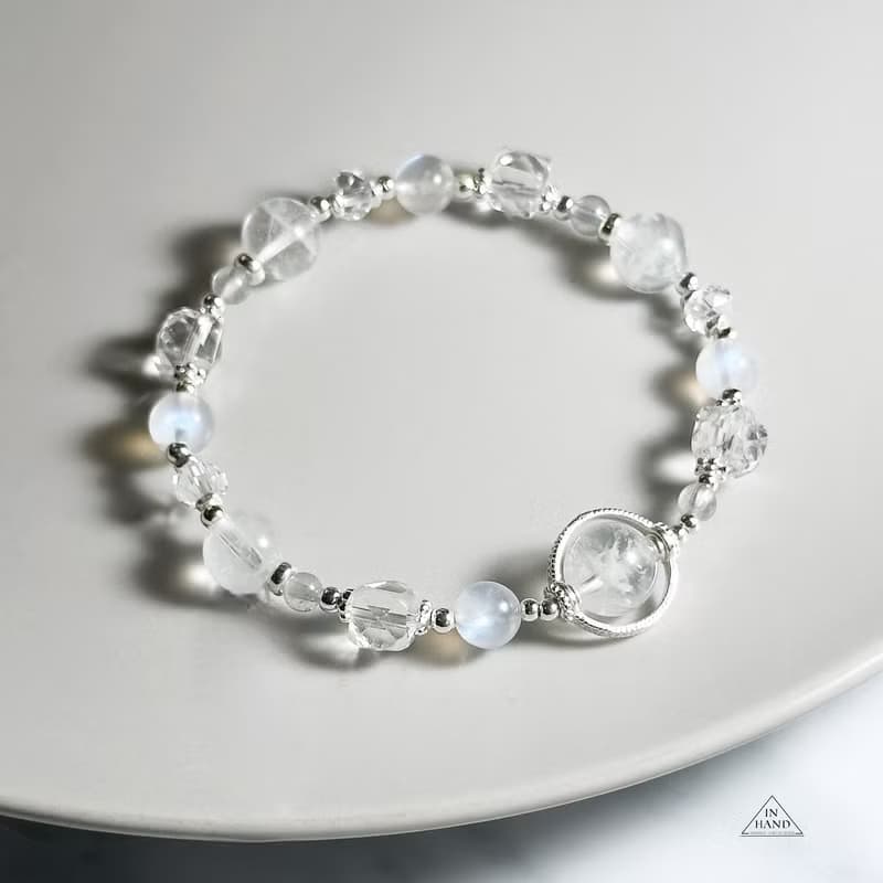 霧林秘境-白幽靈.月光石-純銀設計款手鍊
