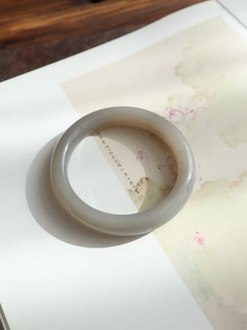 天然煙紫和田玉手鐲煙紫玉手鐲脂份厚水頭十足59圈口生日禮物