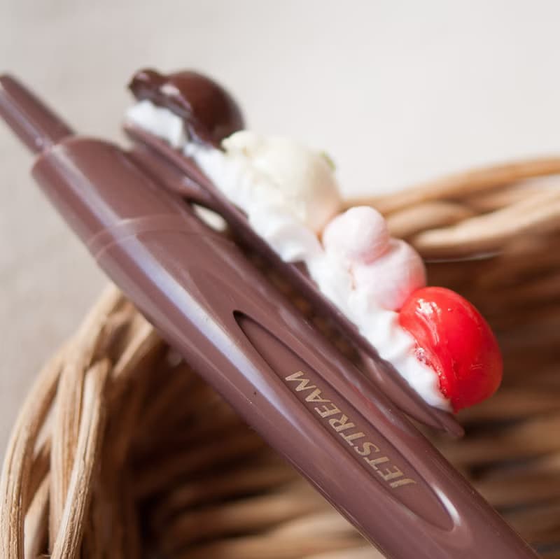 ねこチョコボンボンのボールペン