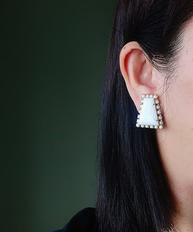 Vintage Jewelry 西洋古董飾品 摩登白 知性優雅 夾式耳環