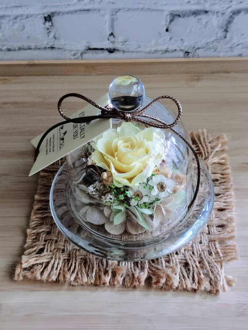永生玫瑰花 永生花玻璃盅 祝賀花禮 生日.情人節.母親節.畢業