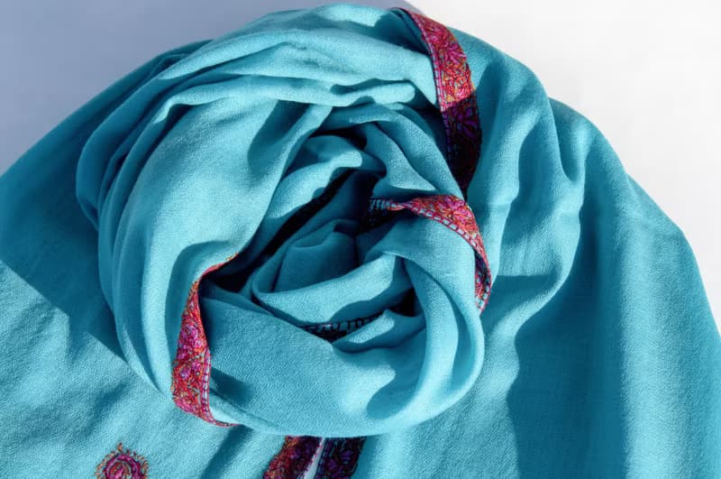 喀什米爾Cashmere 刺繡羊絨圍巾 純羊毛圍巾披巾 戒指絨披肩-花朵