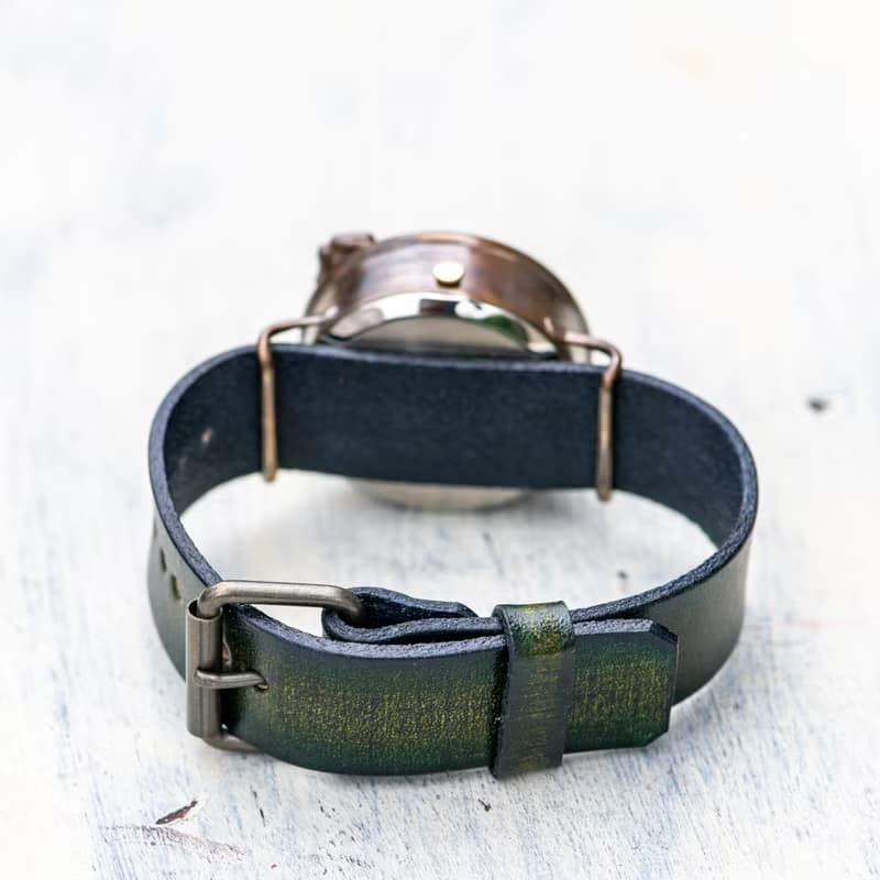 窺探沼澤的青蛙款手錶L/SS