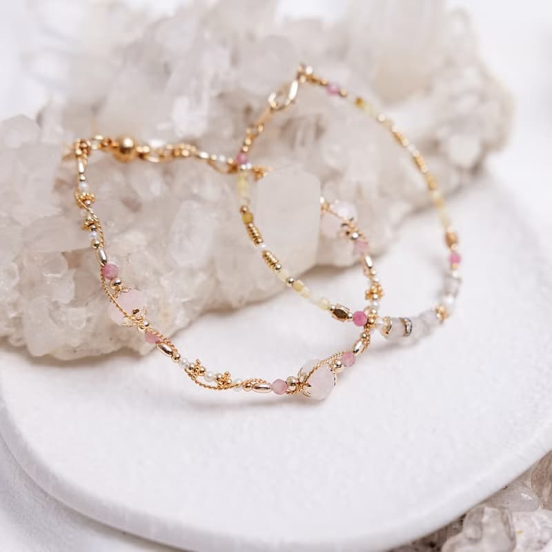 桃花 x 粉碧璽 粉晶 淡水珍珠 【聖誕玫瑰 • 追憶愛情】磁扣手鍊