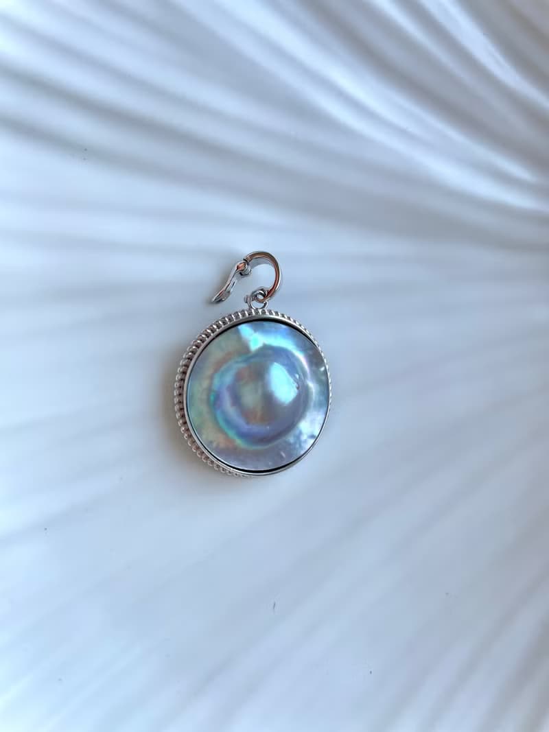 星空藍 馬貝珍珠吊墜 巴洛克風格 純銀 萬能扣