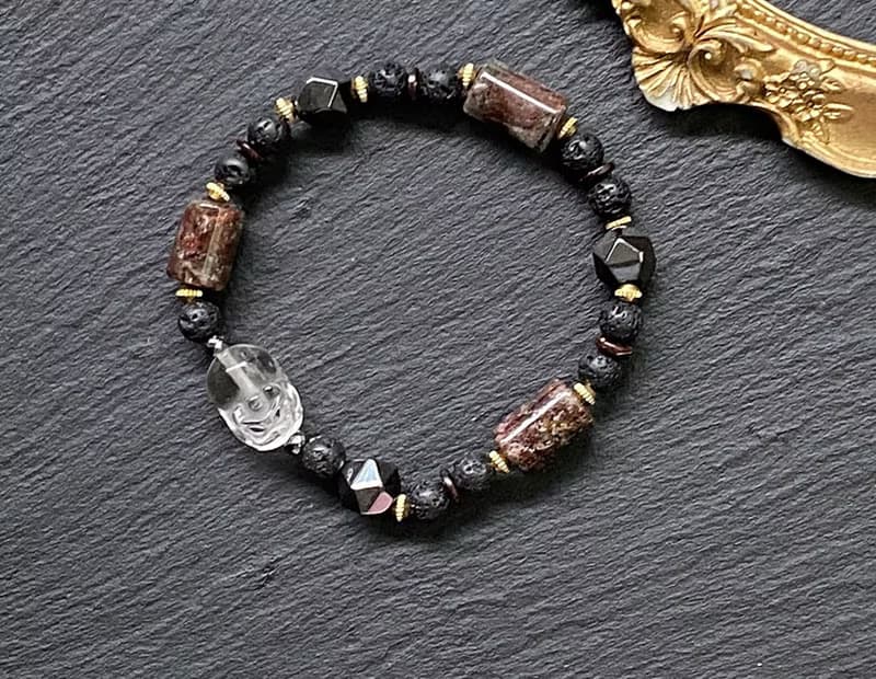幽靈水晶  火山岩  黑膽石 椰殼 白水晶貔貅黃銅手鍊 財運 旺人緣