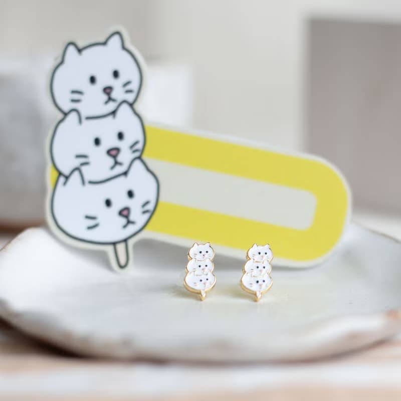 Yy's cat 與我的貓咪野餐 耳環 贈貓掌一支 貓 夾式耳環 生日禮物