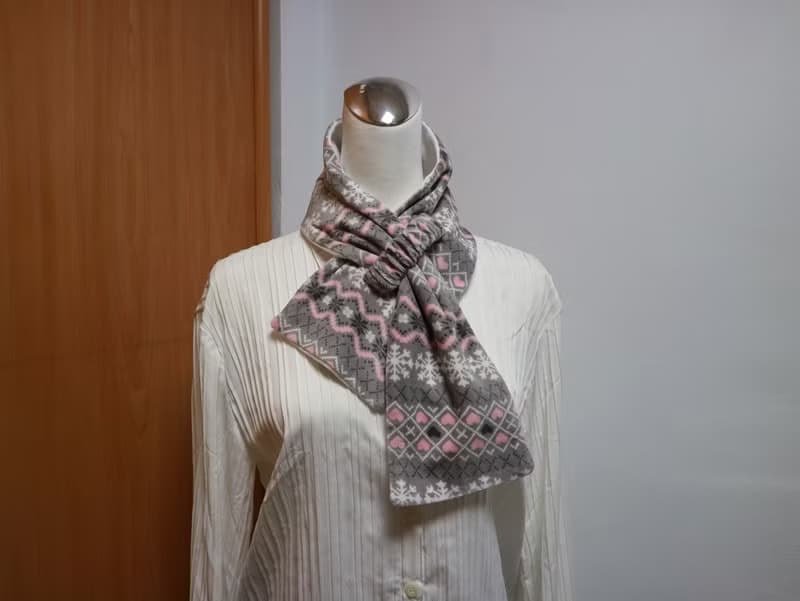雪花 ~可調式短圍巾.scarf 保暖圍脖 雙面雙色 大人.小孩均適用