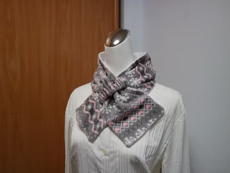 雪花 ~可調式短圍巾.scarf 保暖圍脖 雙面雙色 大人.小孩均適用