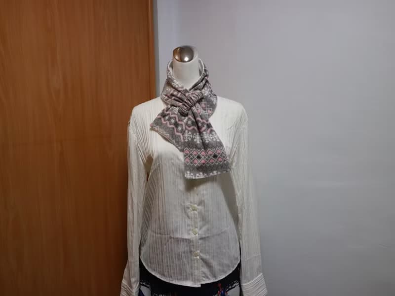 雪花 ~可調式短圍巾.scarf 保暖圍脖 雙面雙色 大人.小孩均適用