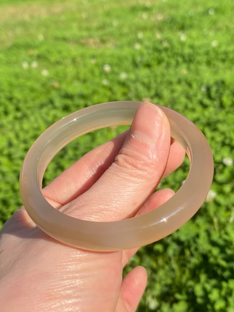 天然香檳色瑪瑙手鐲56