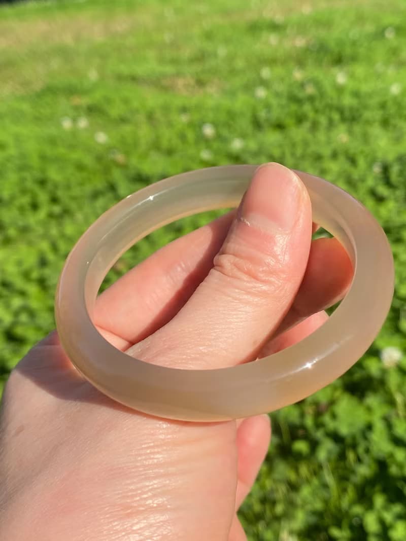 天然香檳色瑪瑙手鐲56